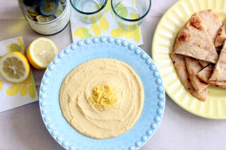 Creamy Garlic Lemon Hummus: The Ultimate Homemade Recipe
