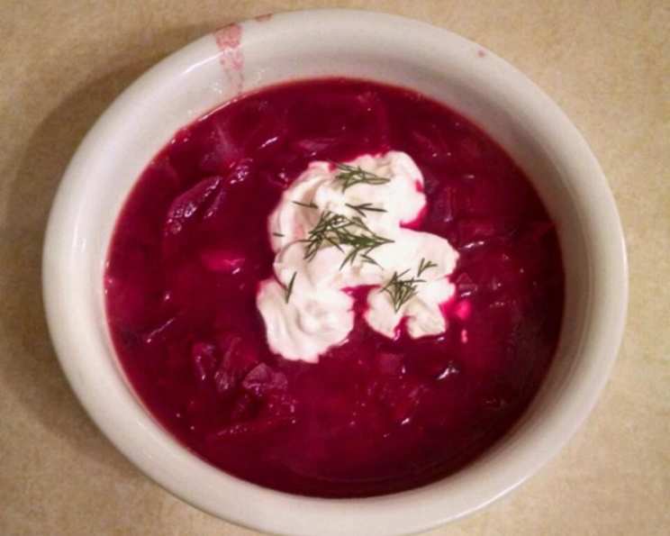 Hearty & Homemade: Authentic Ukrainian Borscht Recipe to Warm Your Soul