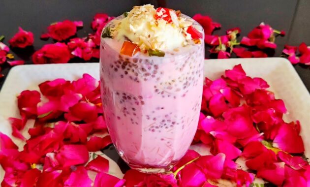 Beat the Heat with this Refreshing Falooda Drink Recipe!