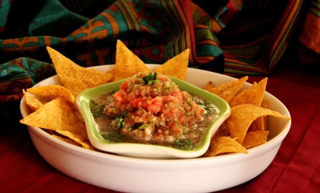 Sailaja kitchen...a site for all food lovers! salsa recipe / fresh