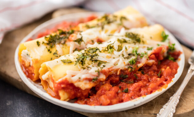 Spinach cheese manicotti recipe