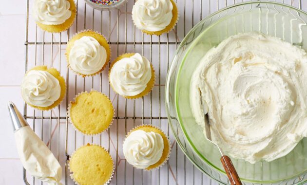 The bestever vanilla buttercream frosting recipe (with video)