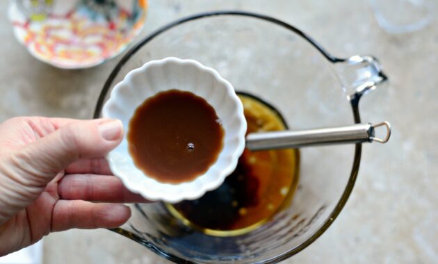 Unlocking the Secrets of Homemade Worcestershire Sauce: A Flavor Explosion!