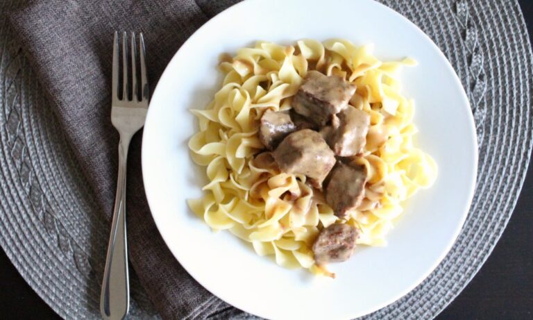 Ultimate Comfort Food: Indulge in This Creamy and Delicious Stroganoff Beef Recipe