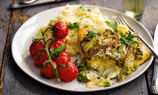 Smoked haddock topped with cheddar and leek tesco real food