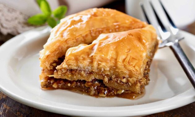 Traditional greek baklava recipe with walnuts and honey my greek dish