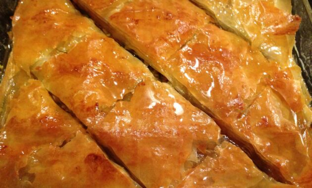 Traditional greek baklava recipe with walnuts and honey my greek dish