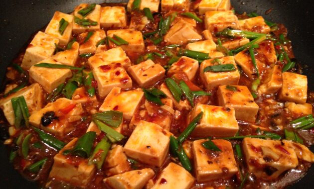Mapo tofu i cooked this recipe from fuchsia dunlop's "every grain of