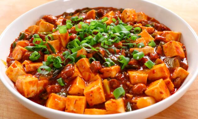 Koreanstyle mapo tofu (mapadubu 마파두부) recipe by maangchi