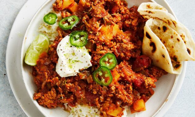 Mexican pork picadillo recipe