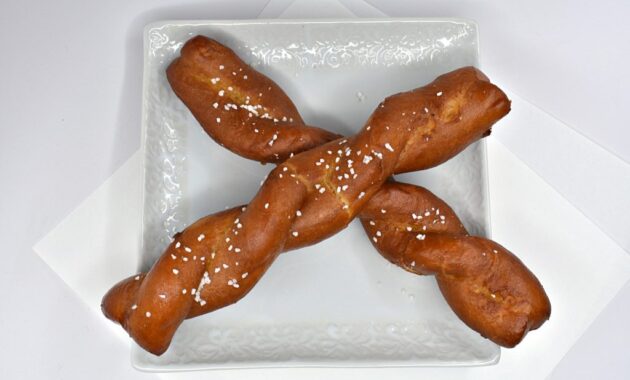 Sonic has something new for you to love soft pretzel twist three