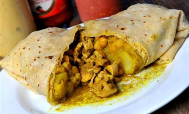 Curry Chicken Roti Caribbean recipes, Chicken roti, Trini food