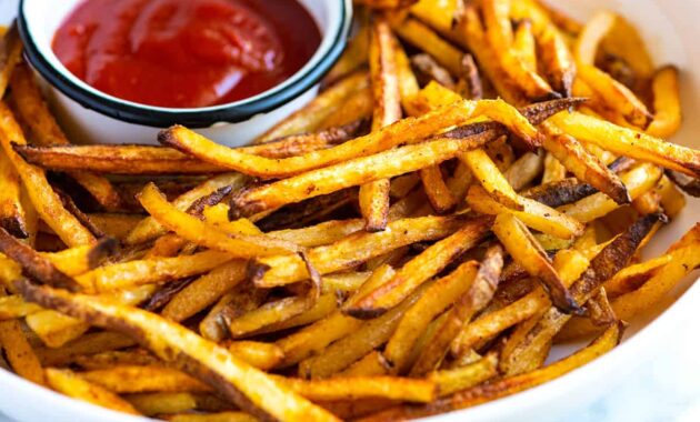 Easy Baked French Fries Recipe