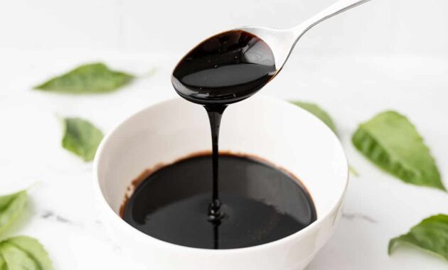 Homemade Balsamic Glaze Recipe (Balsamic Reduction) Budget Bytes