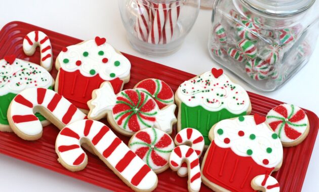 Christmas cookies galore!! glorious treats