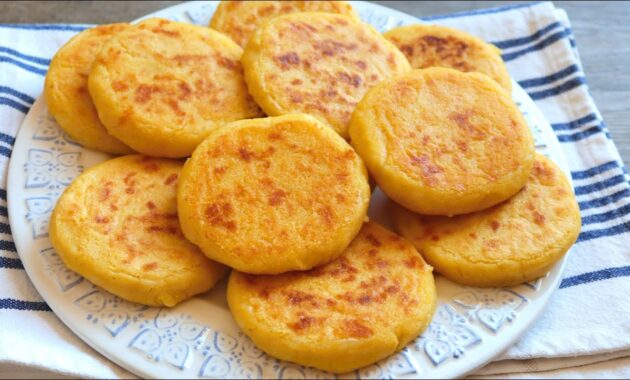 Receta de la arepa de maĂz colombiana delicia tradicional