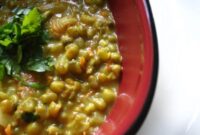 Hearty and Healthy Mung Bean Curry: A Flavorful Vegetarian Delight