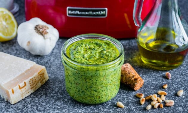 Pesto Sauce Recipe ThriftyVeggieMama