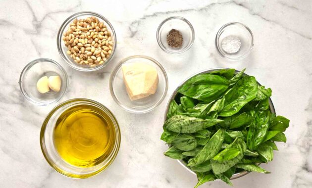 Quick and Easy Pesto Sauce
