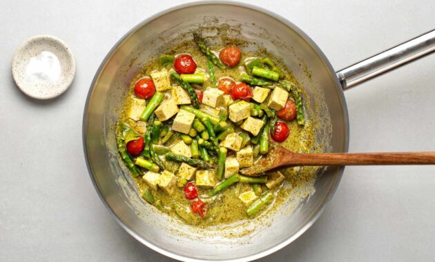 Vegan Thai Green Curry Recipe Vegan Girls Guide