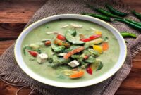 Unleash the Flavors of Thailand: An Authentic and Easy Thai Green Curry Recipe