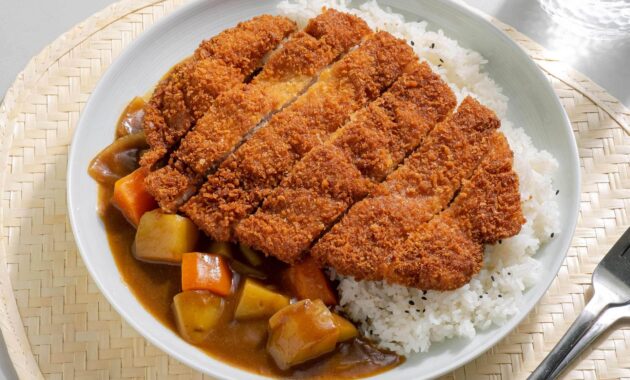 Japanese Pork Cutlet (Tonkatsu) Curry Recipe Pepper.ph