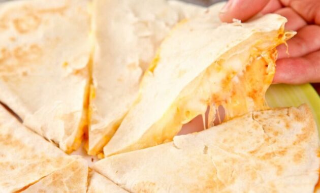 Taco Bell Cheese Quesadilla Recipe