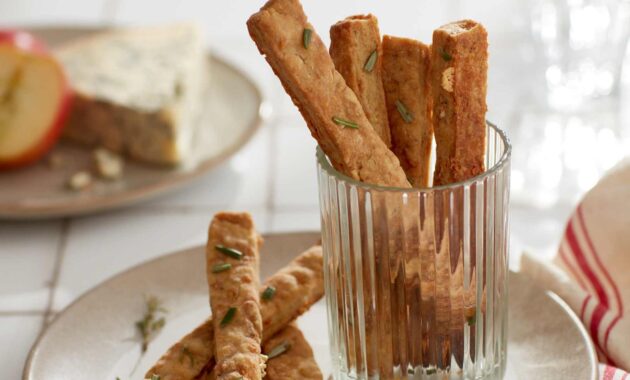 Blue Stilton® Recipes 1912 STILTON® CHEESE STRAWS