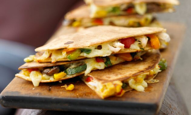 Cheesy Chorizo Quesadilla Mexican Recipes GoodtoKnow