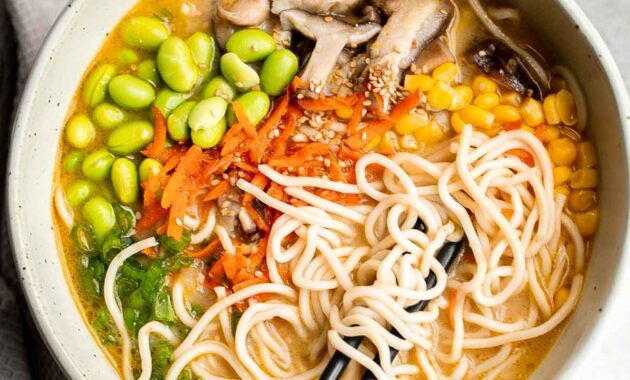 Creamy-Vegan-Ramen-Recipe