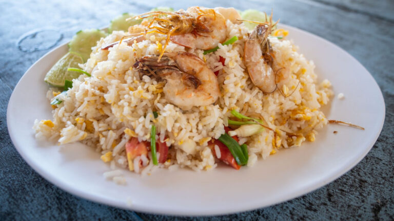 Whip Up Authentic Khao Phad: The Ultimate Thai Fried Rice Recipe