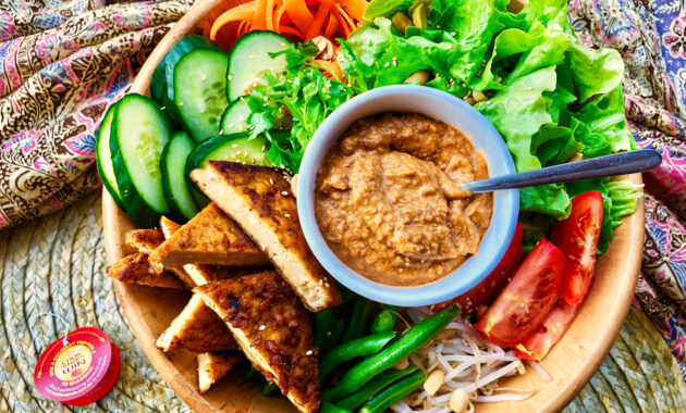 Traditional Indonesian Salad (GadoGado) Asian Inspirations