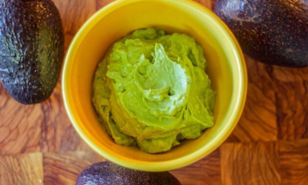 Creamy Guacamole Recipe (Mexican Recipe) Hilda's Kitchen Blog