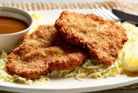 Crispy & Golden Tonkatsu: The Ultimate Japanese Pork Cutlet Recipe
