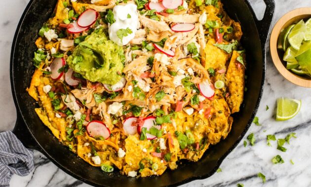 Easy Skillet Chicken Chilaquiles