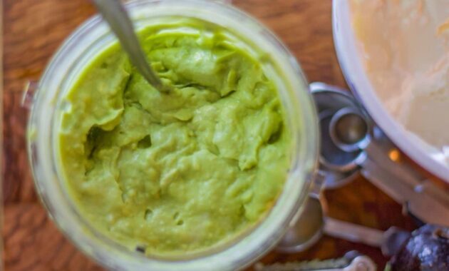 Creamy Guacamole Recipe (Mexican Recipe) Hilda's Kitchen Blog
