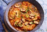Indulge in Decadent Chicken Marsala: A Classic Italian Recipe Made Easy