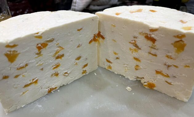 White Stilton w/ Apricots r/cheesemaking