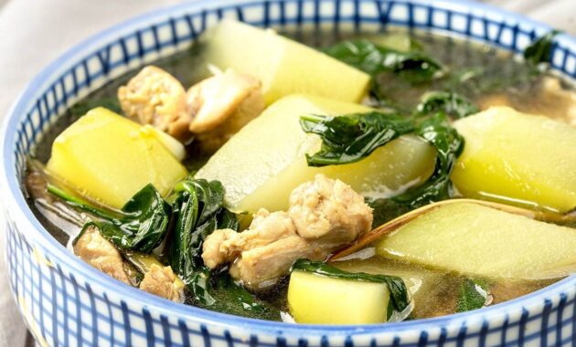 Chicken Tinola Recipe A HeartWarming Filipino Soup for Chilly Days
