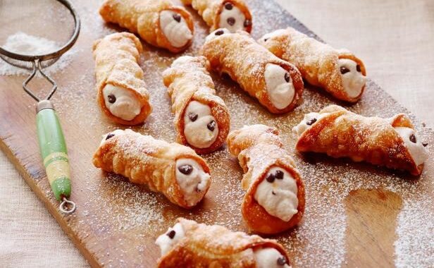 Homemade Cannoli Recipe Alex Guarnaschelli Food Network