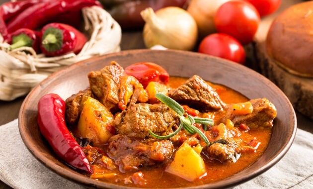 Clay Pot Slow Cooked Hungarian Goulash VitaClay® Chef