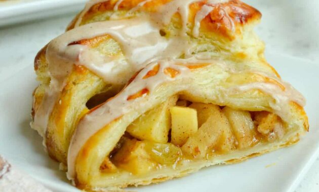 Easy Apple Strudel Recipe