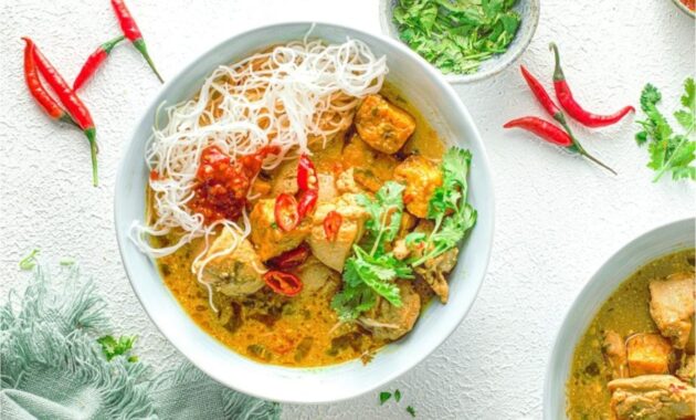 CHICKEN-LAKSA-CURRY