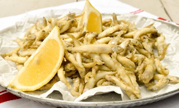 Fried whitebait recipe Whitebait recipes, Recipes, Easy seafood recipes