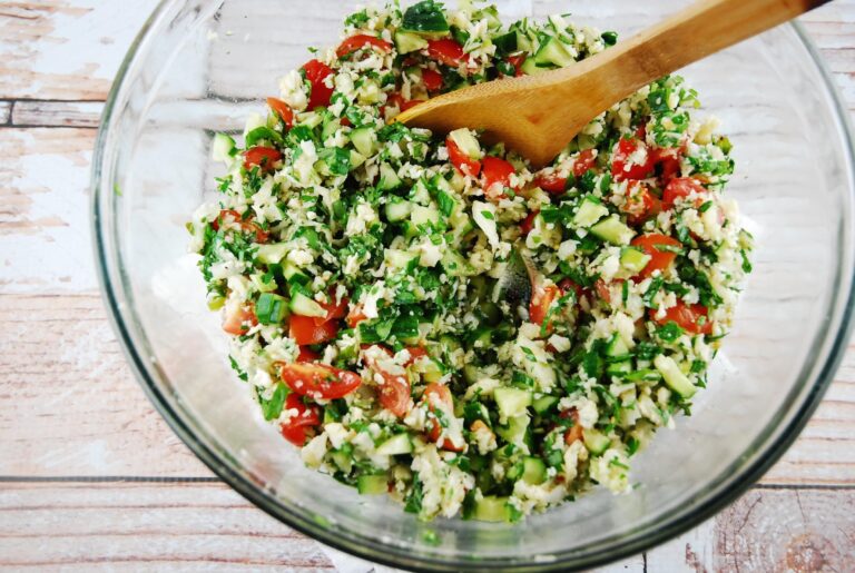 Fresh and Flavorful Tabouleh: The Ultimate Guide to a Perfect Parsley Salad
