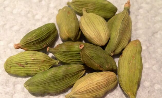 Recipe Cardamom Coffee and a giveaway! Ahu Eats