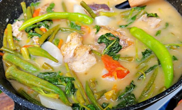 Sinigang Na Hipon A Sweet and Sour Filipino Shrimp Soup Yummy Kitchen