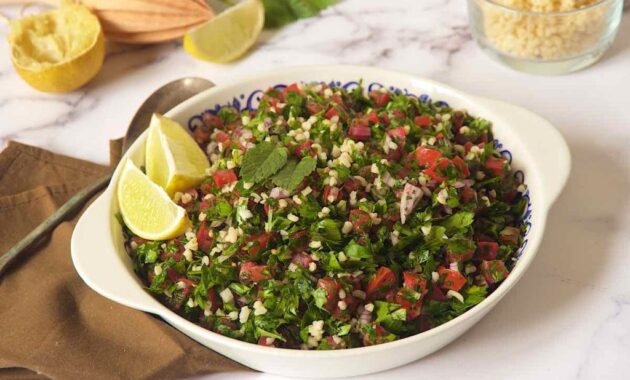 Lebanese Tabbouleh salad (Tabouli recipe) The Tasty Chilli